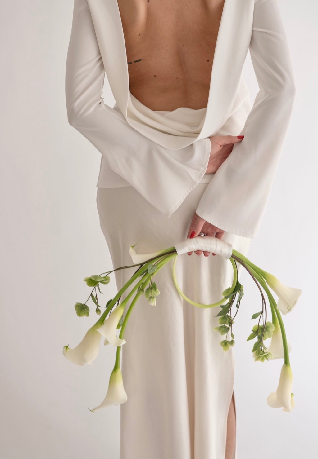 Blusa Effetto Satin con Schiena Scoperta