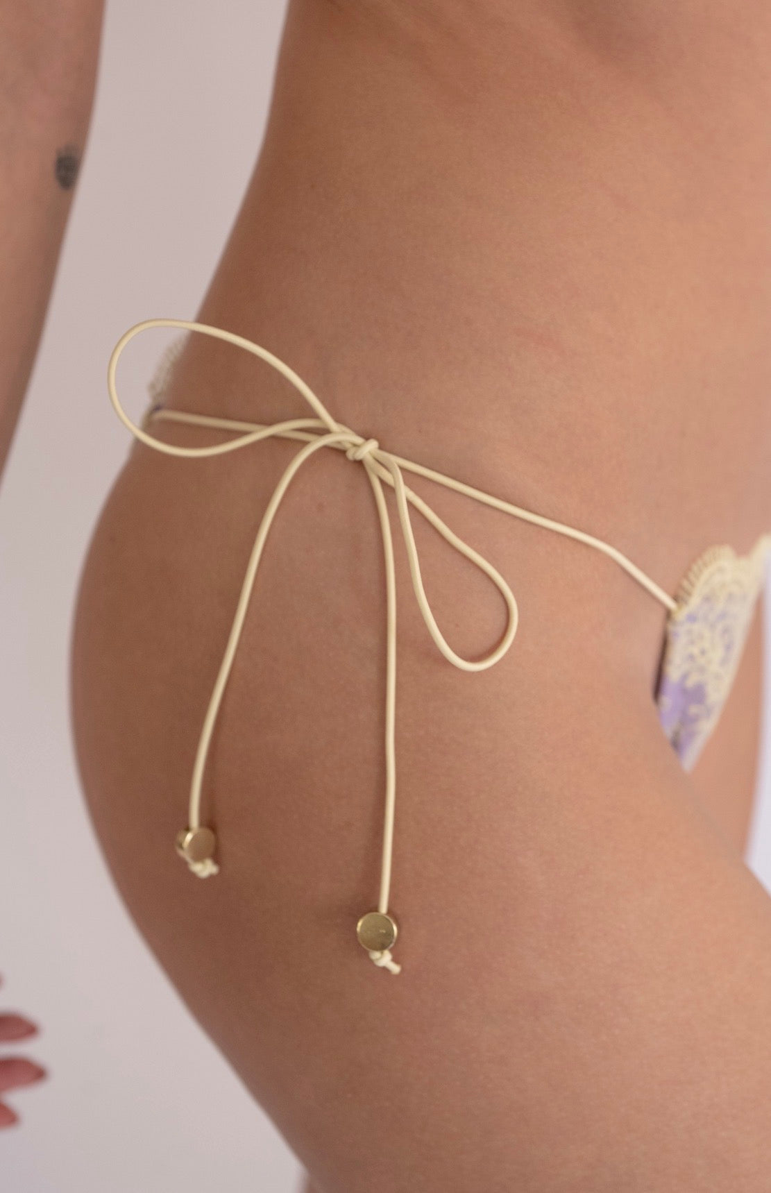 Bikini in Pizzo Floreale | Lilla & Limone