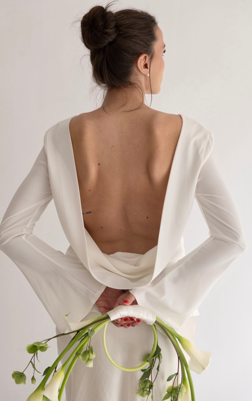 Blusa Effetto Satin con Schiena Scoperta