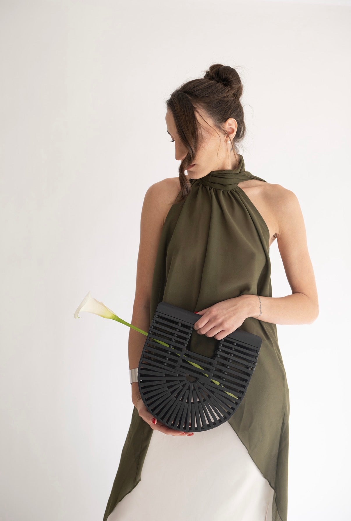 Top Chiffon con Collo all'Americana "Selene" | Verde Oliva
