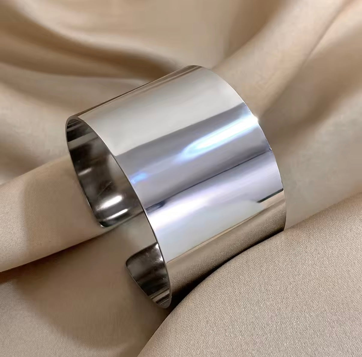 Bracciale Rigido Argentato